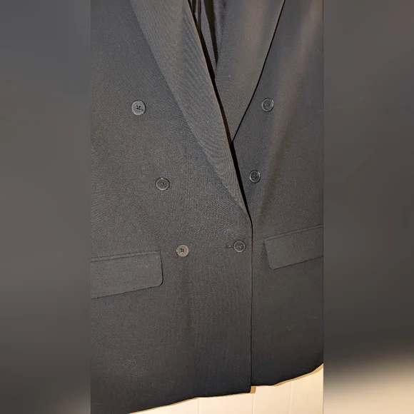 Babaton by Aritzia black double breasted blazer. - Picture 4 of 5